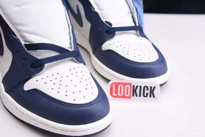 HYPE 555088-140 Obsidian OG Air Retro High 1 Jordan 0419
